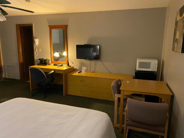 Diamond Motel - Abilene image 14