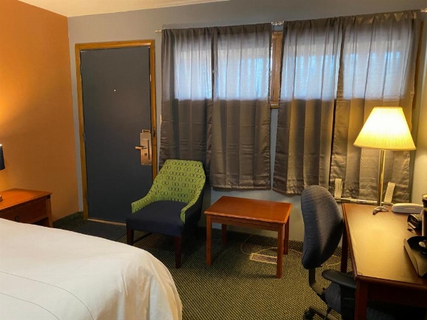 Diamond Motel - Abilene image 23